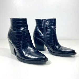 Madden Girl Klicck Black Croco Embossed Vegan Faux Leather Western Ankle Boots 9